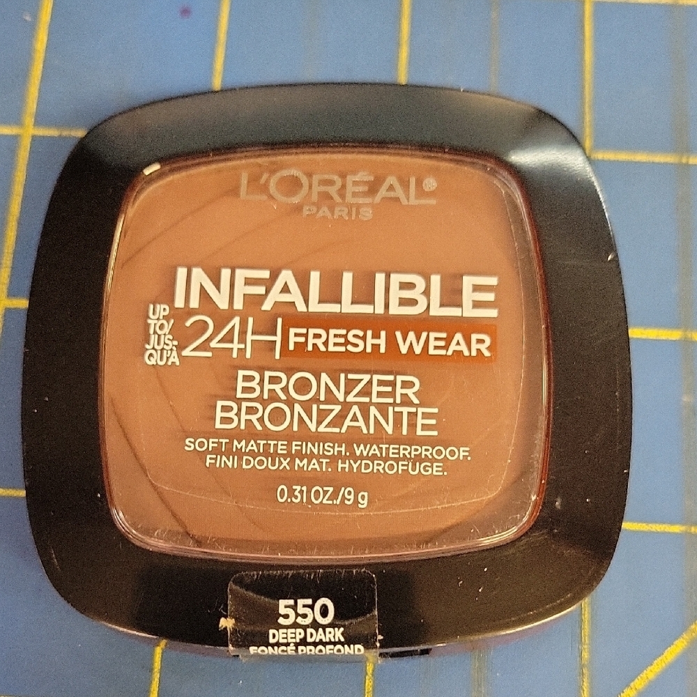 L'Oreal Infallible 24H Fresh Wear Bronzer - 550 Deep Dark New